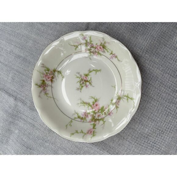 Theodore Haviland New York Made in America - ROSALINDE - 5" Desert Fruit Bowl - Picture 2 of 4